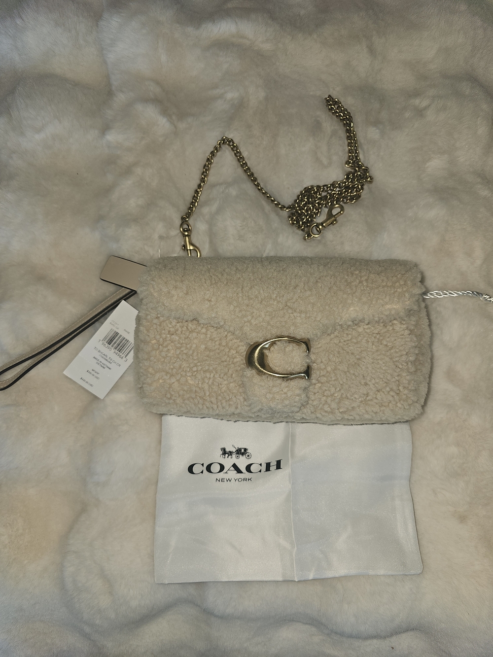 COACH NWT Tabby 19 Cream Shearling Charm Crossbody Bag with Gold Chain